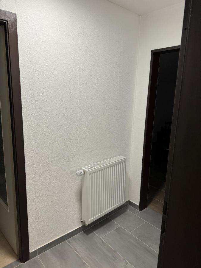 Mit Kueche, Fernseher, Wlan Und Parkplatz - Brian Apartment Werne