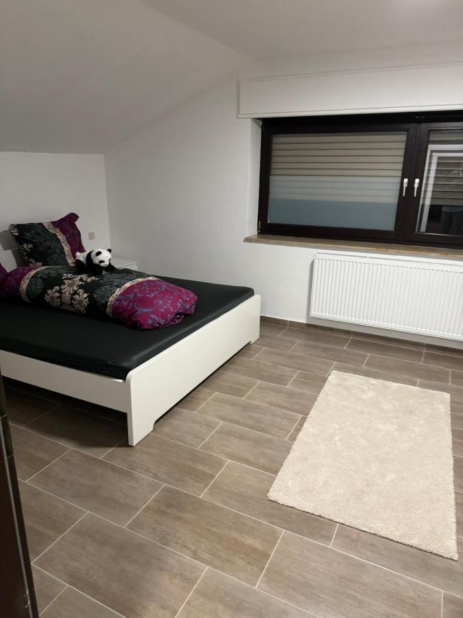 Mit Kueche, Fernseher, Wlan Und Parkplatz - Brian *