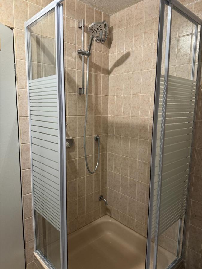 Apartment Mit Kueche, Fernseher, Wlan Und Parkplatz - Brian