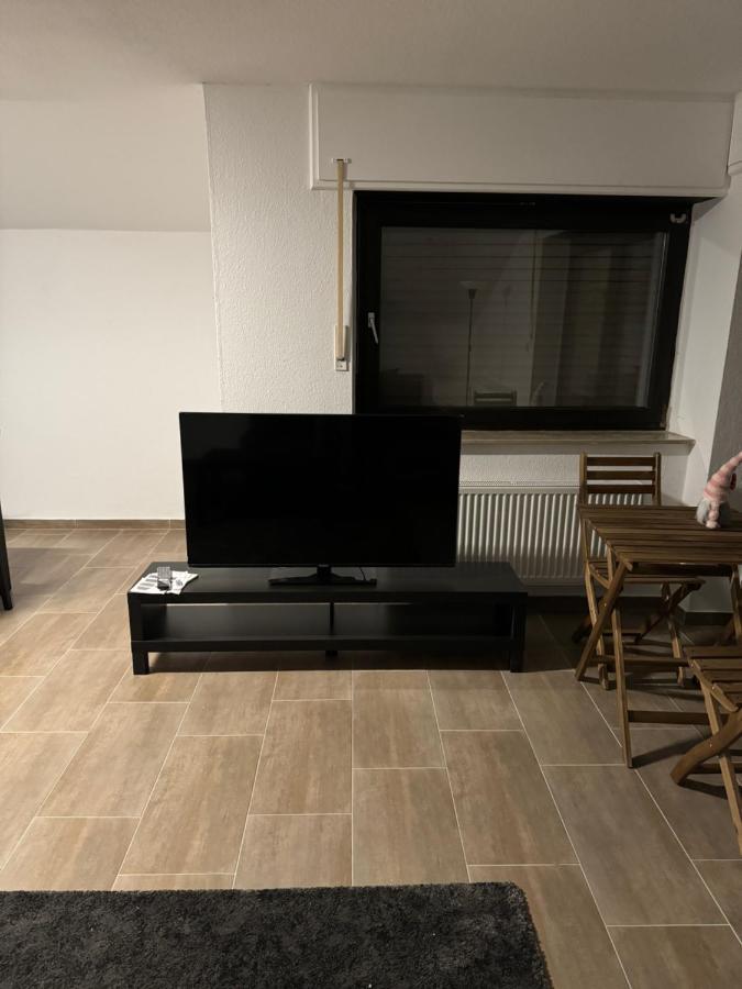 Apartment Mit Kueche, Fernseher, Wlan Und Parkplatz - Brian *